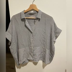 Everlane Clean Silk Short-Sleeve Square Shirt